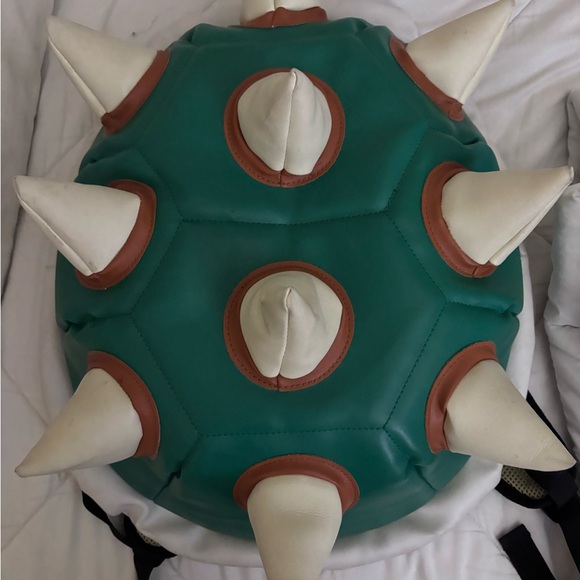 Green Spiked Shell Backpack - Picture 3 of 3